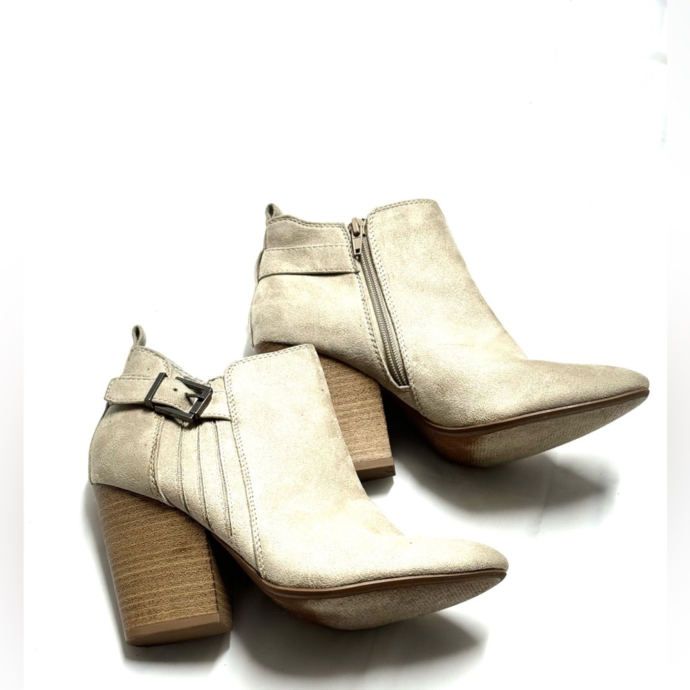 Charlotte Russe Ladies Ankle‎ Booties
